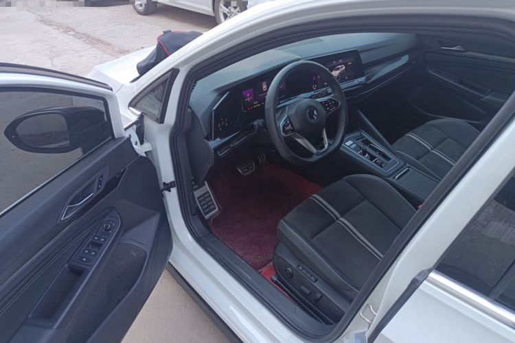 Used Volkswagen Golf 2023 280TSI DSG R-Line Lite Driver Seat