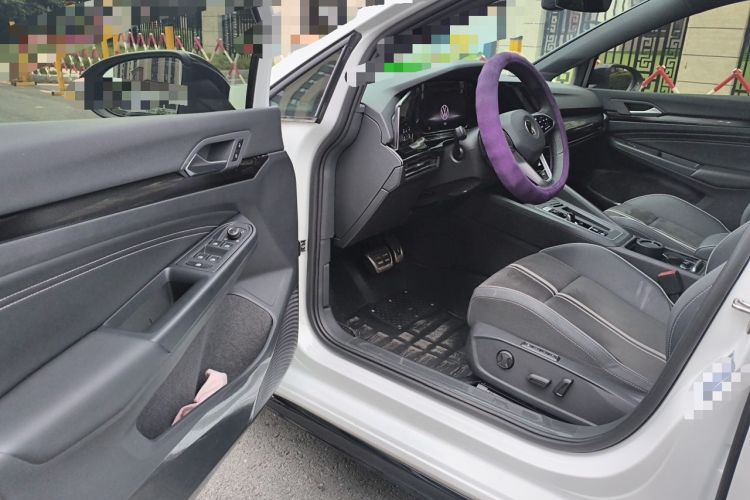 Used Volkswagen Golf 2023 280TSI DSG R-Line Lite Driver Seat
