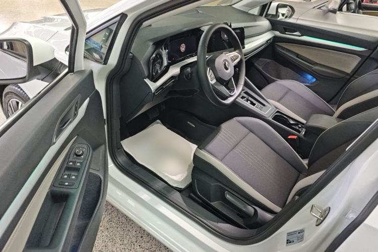 Used Volkswagen Golf 2023 Facelift 280TSI DSG Pro Driver Seat