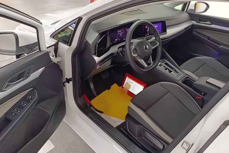 Used Volkswagen Golf 2023 Facelift 280TSI DSG Pro Driver Seat