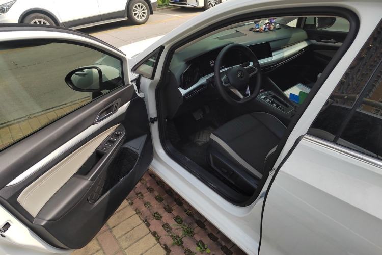 Used Volkswagen Golf 2023 Facelift 280TSI DSG Pro Driver Seat