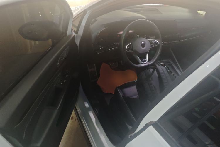 Used Volkswagen Golf 2023 Facelift 280TSI DSG R-Line Lite Driver Seat