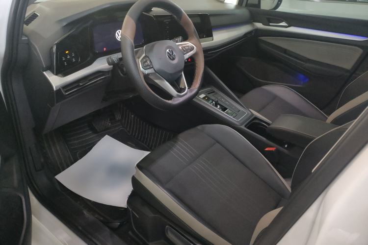 Used Volkswagen Golf 2023 Facelift 280TSI DSG Pro Driver Seat