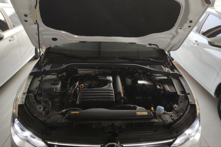Used Volkswagen Golf 2023 Facelift 280TSI DSG Pro Engine Bay