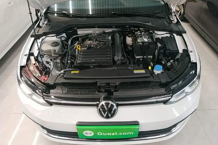 Used Volkswagen Golf 2023 Facelift 280TSI DSG Pro Engine Bay