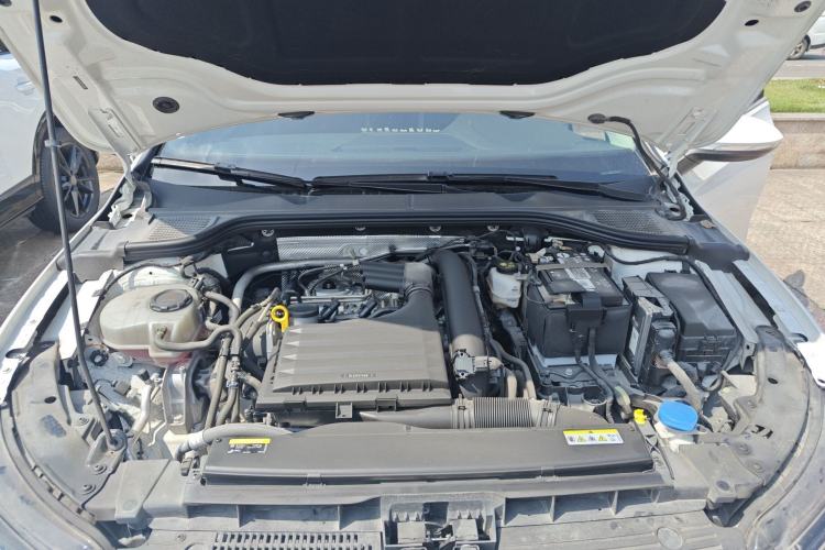 Used Volkswagen Golf 2023 Facelift 280TSI DSG Pro Engine Bay