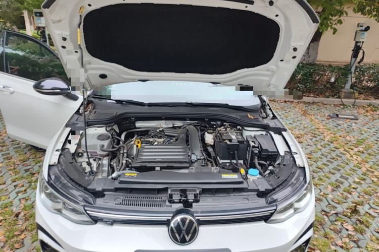 Used Volkswagen Golf 2023 280TSI DSG R-Line Lite Engine Bay