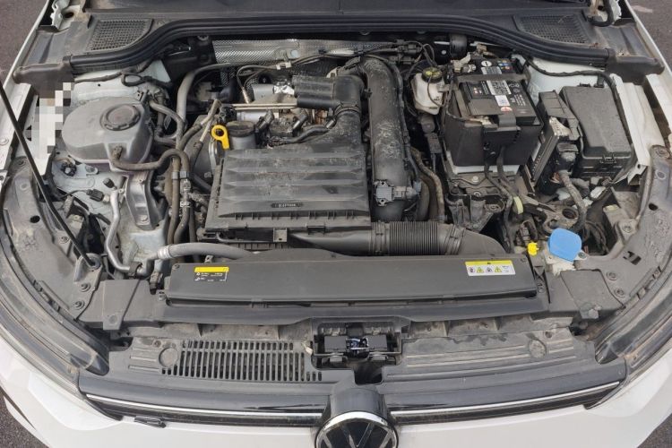 Used Volkswagen Golf 2023 Facelift 280TSI DSG R-Line Lite Engine Bay