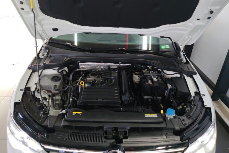 Used Volkswagen Golf 2023 Facelift 280TSI DSG Pro Engine Bay