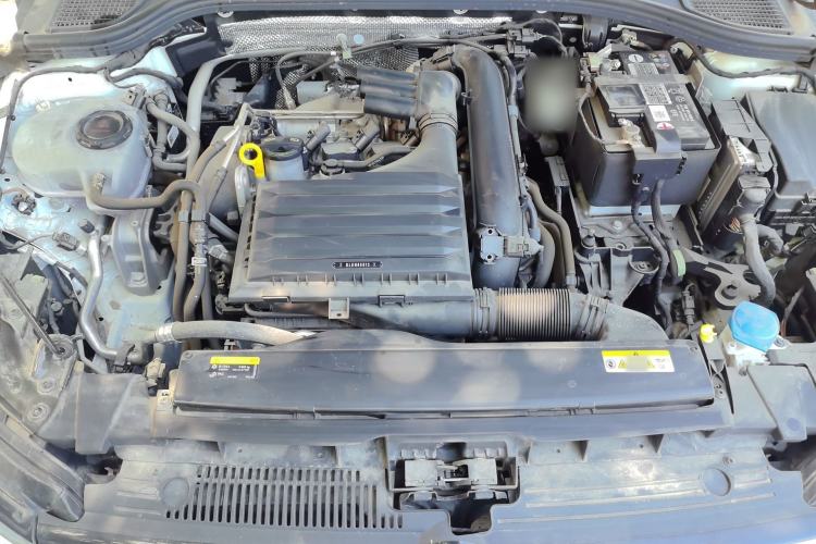 Used Volkswagen Golf 2023 Facelift 280TSI DSG R-Line Lite Engine Bay