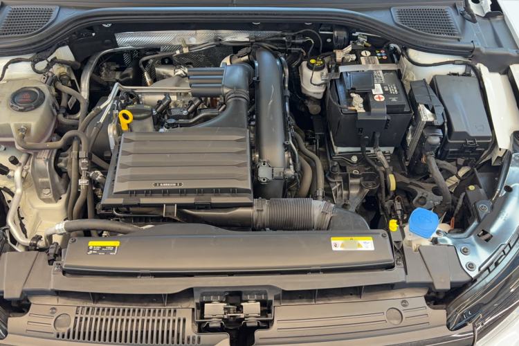 Used Volkswagen Golf 2023 280TSI DSG R-Line Lite Engine Bay