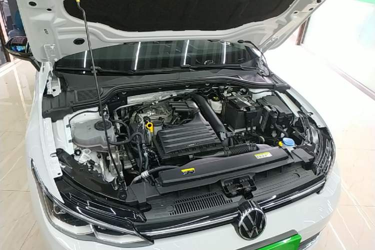 Used Volkswagen Golf 2023 Facelift 280TSI DSG Pro Engine Bay