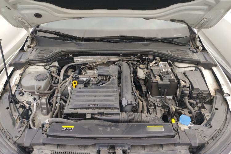 Used Volkswagen Golf 2023 280TSI DSG Pro Engine Bay