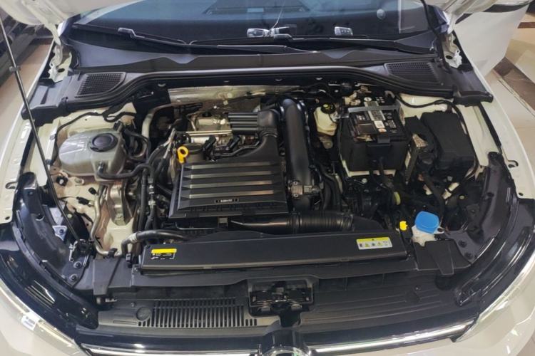 Used Volkswagen Golf 2023 Facelift 280TSI DSG Pro Engine Bay