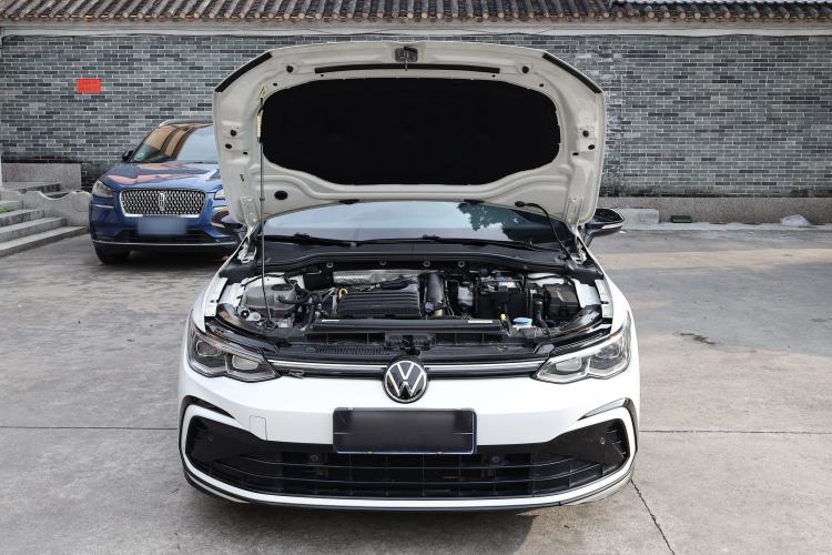 Used Volkswagen Golf 2023 280TSI DSG R-Line Lite Engine Bay