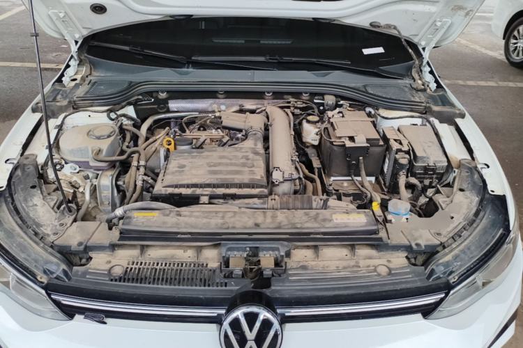 Used Volkswagen Golf 2023 280TSI DSG R-Line Lite Engine Bay