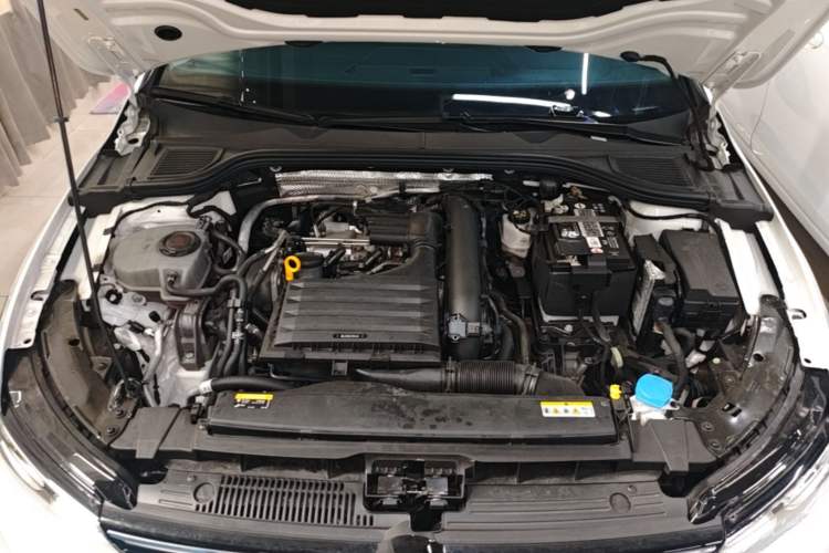 Used Volkswagen Golf 2023 Facelift 280TSI DSG Pro Engine Bay