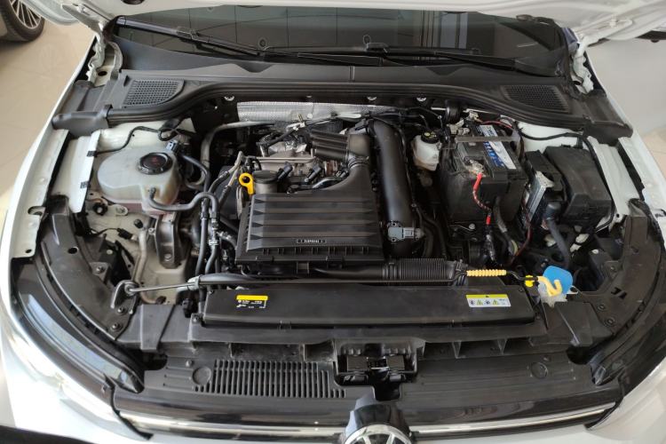 Used Volkswagen Golf 2023 280TSI DSG Pro Engine Bay