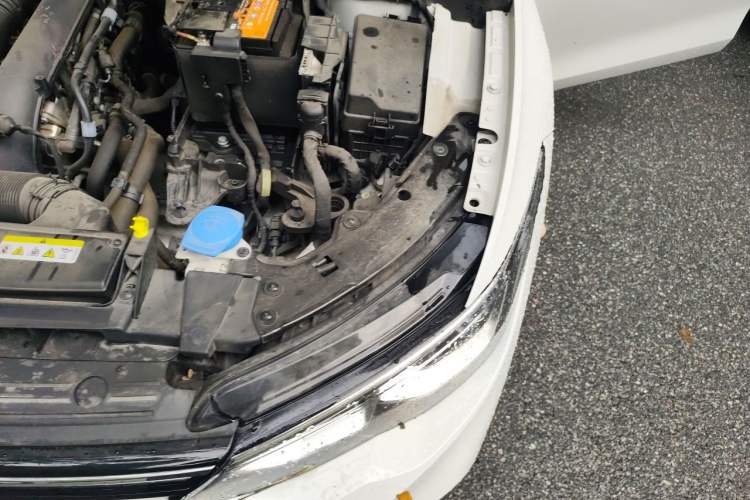 Used Volkswagen Golf 2023 Facelift 280TSI DSG Pro Engine Bay Left