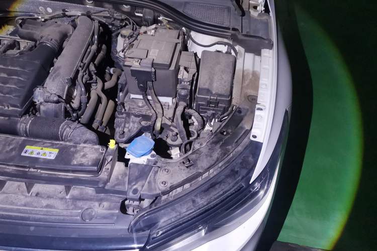 Used Volkswagen Golf 2023 Facelift 280TSI DSG Pro Engine Bay Left