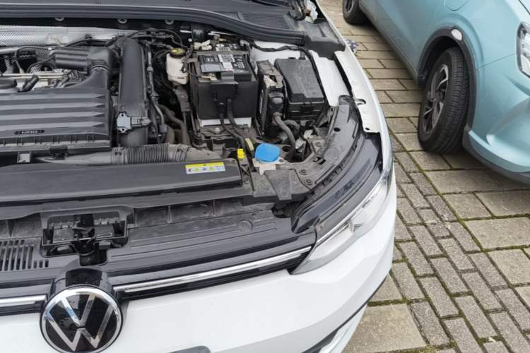Used Volkswagen Golf 2023 Facelift 280TSI DSG Pro Engine Bay Left