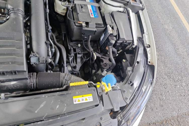 Used Volkswagen Golf 2023 Facelift 280TSI DSG Pro Engine Bay Left