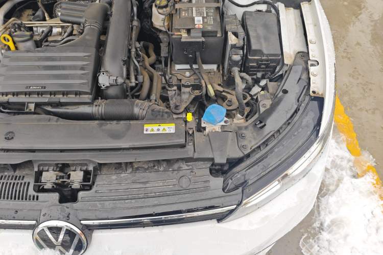 Used Volkswagen Golf 2023 Facelift 280TSI DSG Pro Engine Bay Left