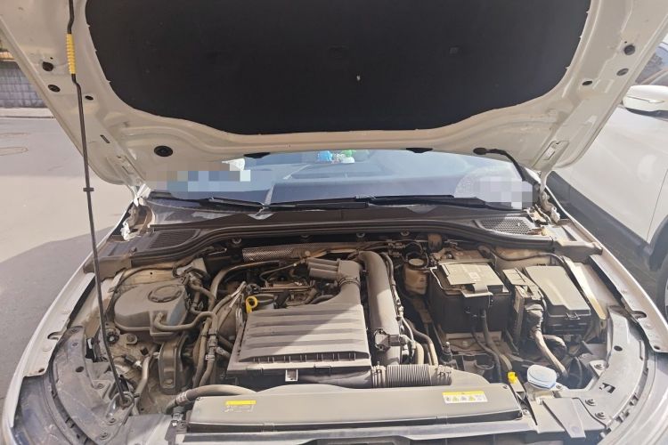 Used Volkswagen Golf 2023 280TSI DSG Pro Engine Bay