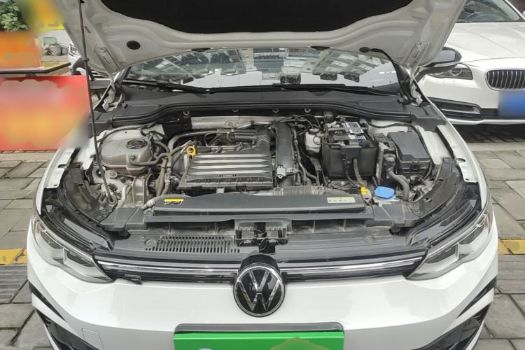 Used Volkswagen Golf 2023 Facelift 280TSI DSG R-Line Lite Engine Bay
