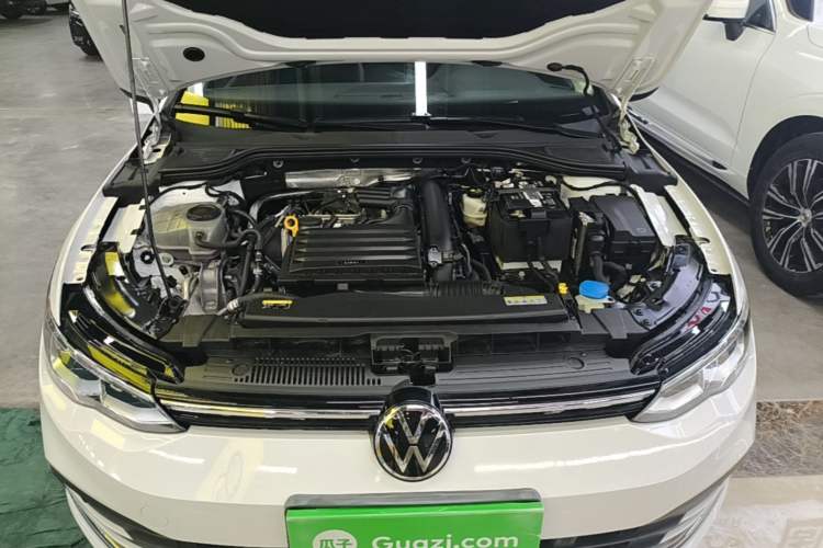 Used Volkswagen Golf 2023 Facelift 280TSI DSG Pro Engine Bay