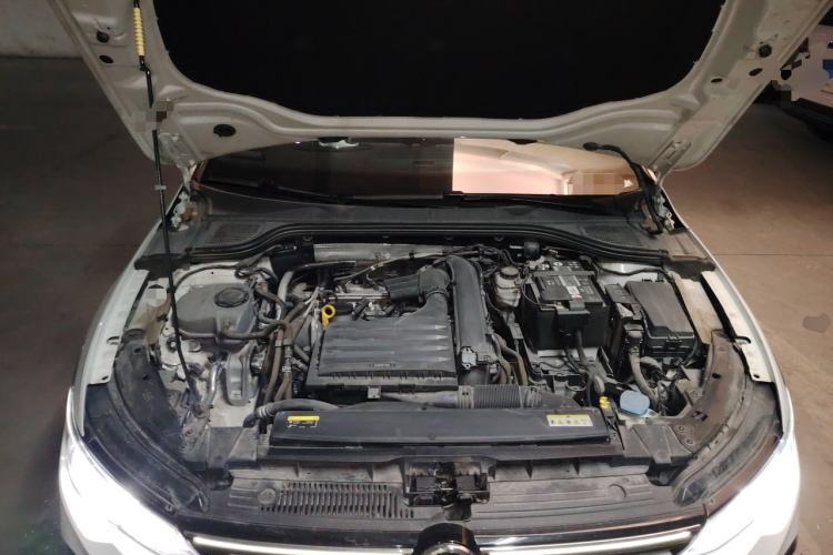 Used Volkswagen Golf 2023 280TSI DSG R-Line Lite Engine Bay
