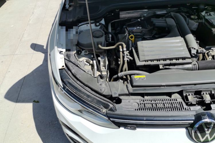 Used Volkswagen Golf 2023 280TSI DSG R-Line Lite Engine Bay Right