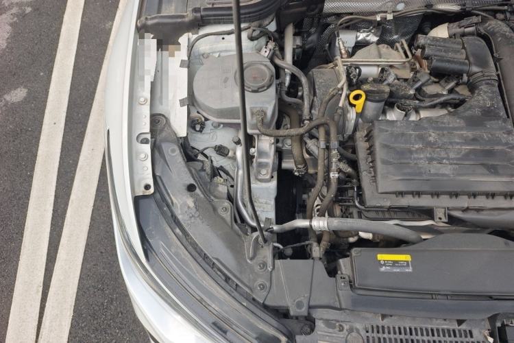 Used Volkswagen Golf 2023 Facelift 280TSI DSG R-Line Lite Engine Bay Right