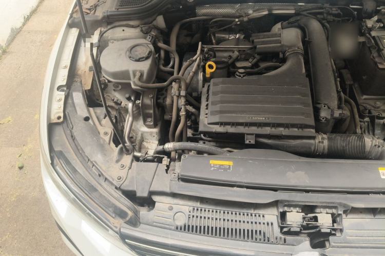 Used Volkswagen Golf 2023 280TSI DSG R-Line Lite Engine Bay Right
