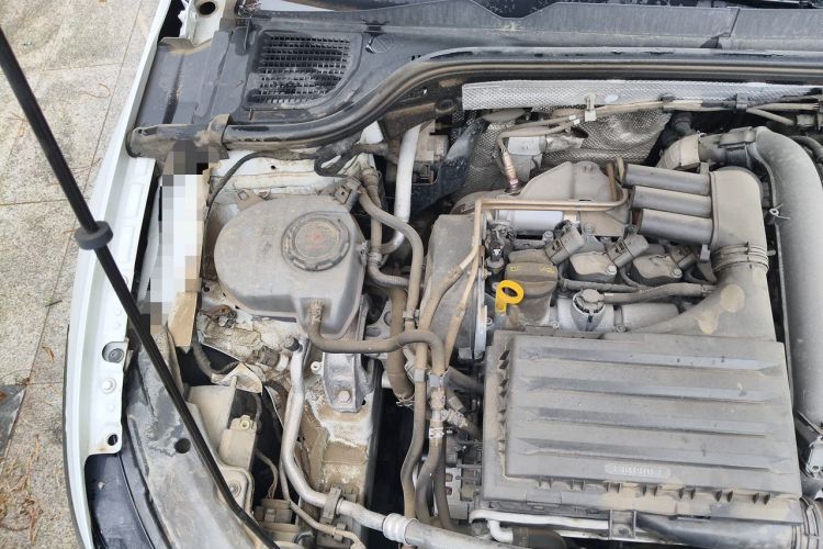 Used Volkswagen Golf 2023 Facelift 280TSI DSG R-Line Lite Engine Bay Right