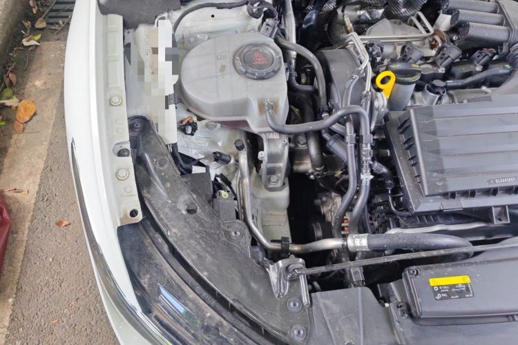 Used Volkswagen Golf 2023 Facelift 280TSI DSG Pro Engine Bay Right