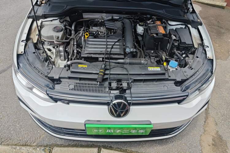 Used Volkswagen Golf 2023 280TSI DSG R-Line Lite Engine Bay