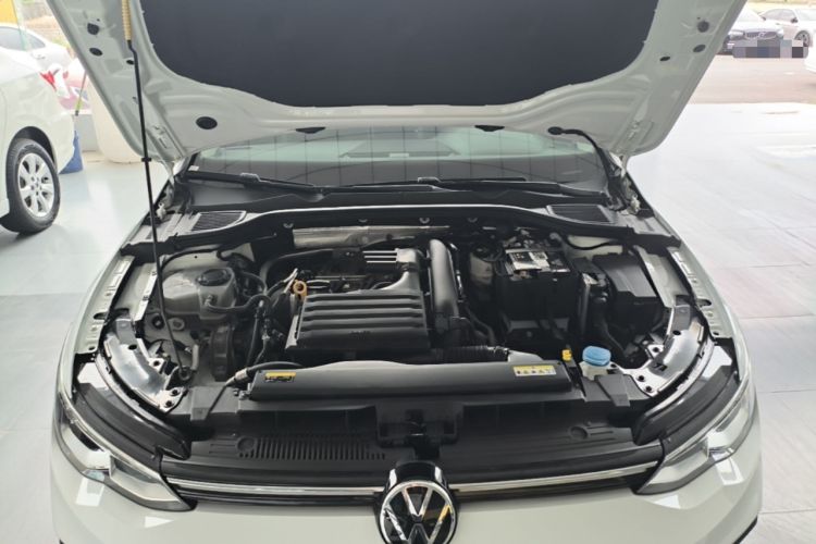 Used Volkswagen Golf 2023 Facelift 280TSI DSG Pro Engine Bay
