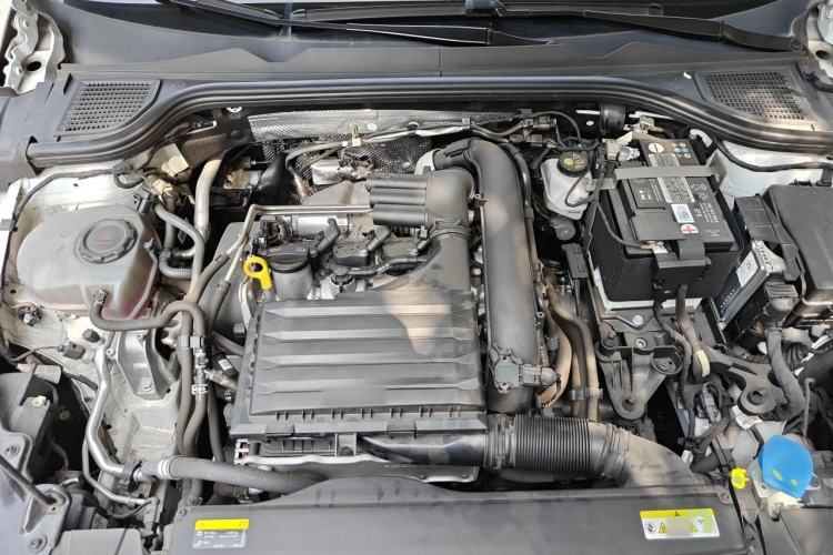 Used Volkswagen Golf 2023 280TSI DSG Pro Engine Bay