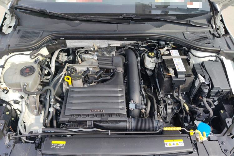 Used Volkswagen Golf 2023 280TSI DSG Pro Engine Bay