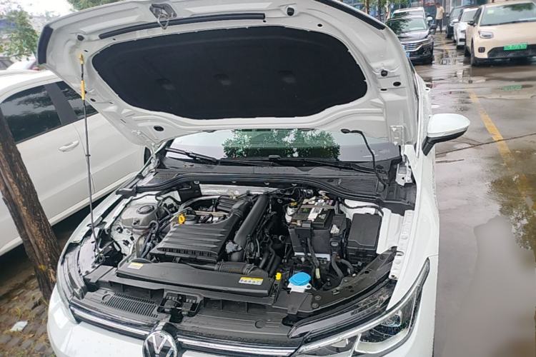 Used Volkswagen Golf 2023 Facelift 280TSI DSG Pro Engine Bay