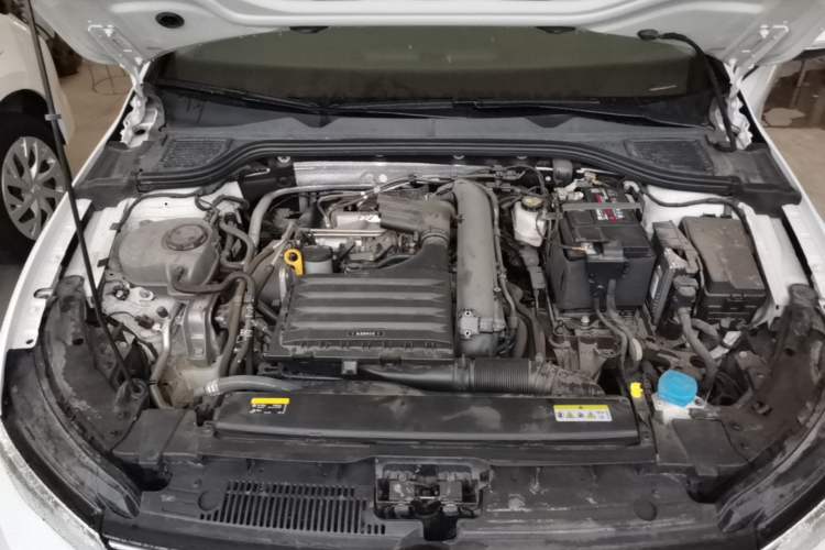 Used Volkswagen Golf 2023 Facelift 280TSI DSG Pro Engine Bay