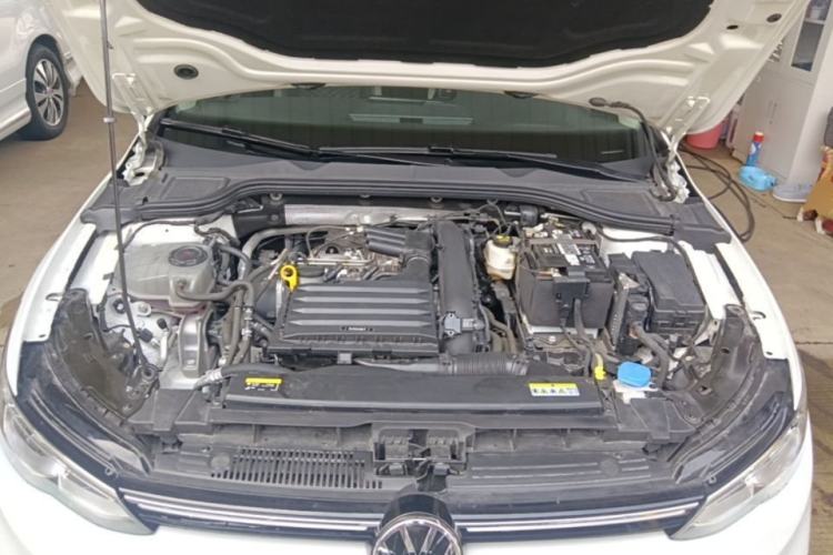 Used Volkswagen Golf 2023 Facelift 280TSI DSG Pro Engine Bay