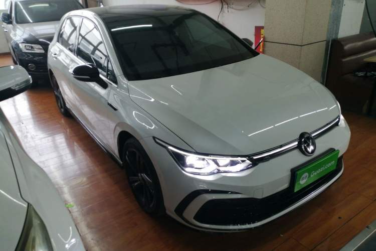 Used Volkswagen Golf 2023 Facelift 280TSI DSG R-Line Lite Exterior 1