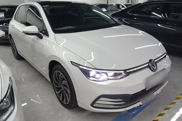 Used Volkswagen Golf 2023 200TSI DSG Pro Exterior 1