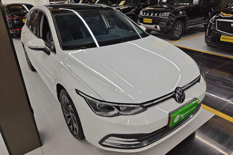 Used Volkswagen Golf 2023 280TSI DSG Pro Exterior 1