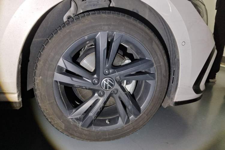 Used Volkswagen Golf 2023 280TSI DSG R-Line Lite Exterior 1