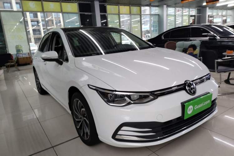 Used Volkswagen Golf 2023 Facelift 280TSI DSG Pro Exterior 2
