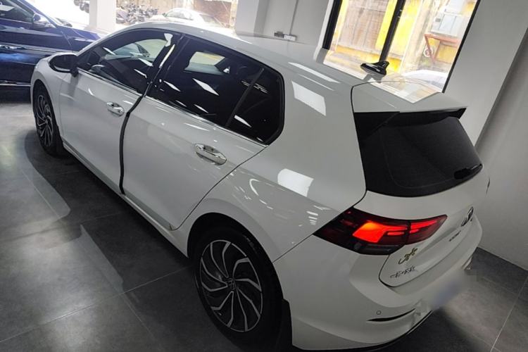 Used Volkswagen Golf 2023 Facelift 280TSI DSG Pro Exterior 2