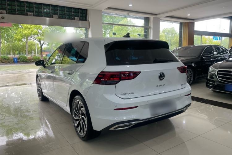 Used Volkswagen Golf 2023 Facelift 280TSI DSG Pro Exterior 2